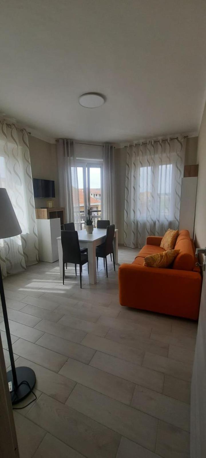 Appartamento Anzalone House Asti Esterno foto